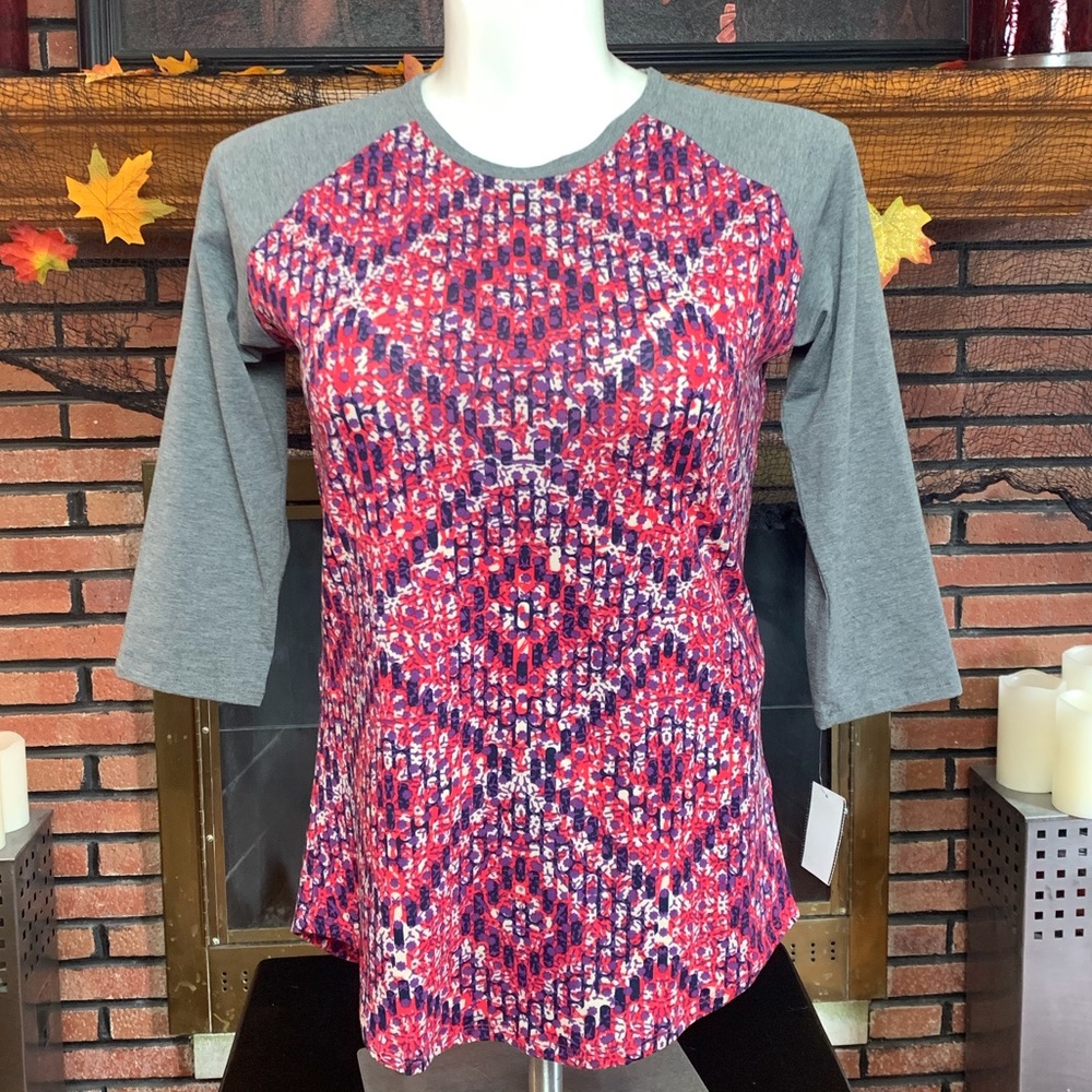 LuLaRoe Pink Purple Red Patterned Raglan Top with Gray Sleeves
